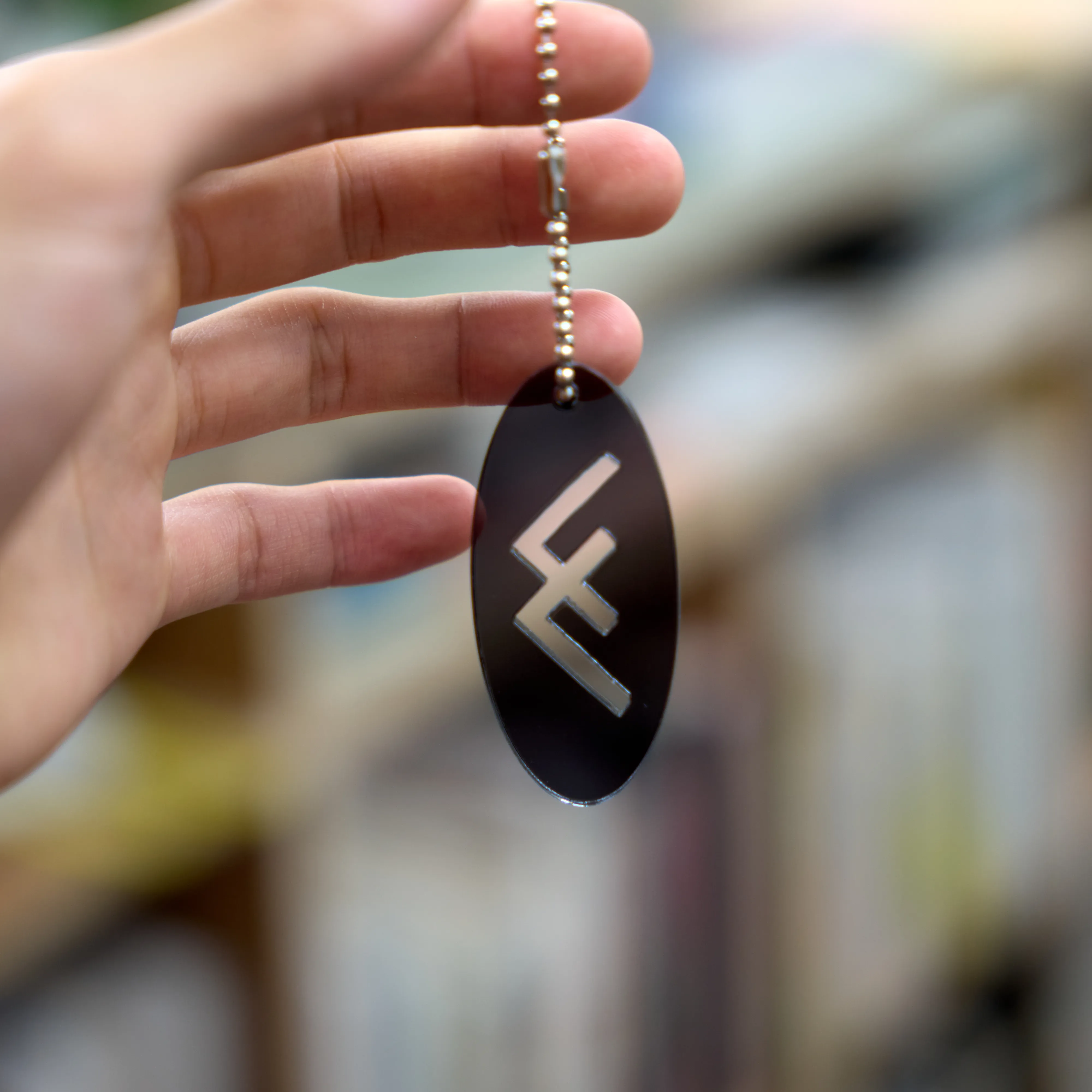 山マークキーホルダー